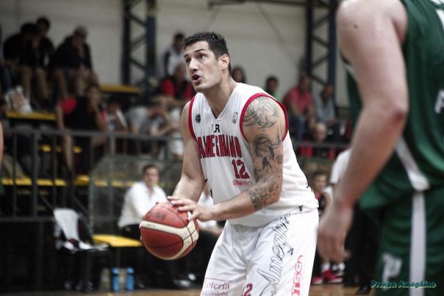 Abeiro, otro l�der que contin�a en Ameghino