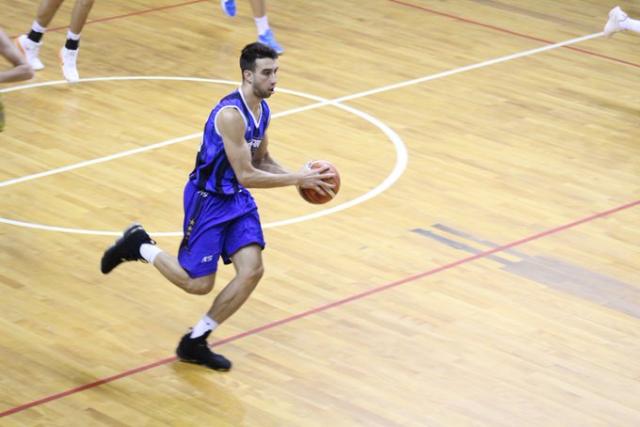 Velez, Bombino Parada y Bettiga los due�os del domingo