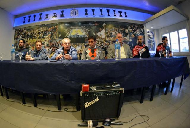 Cl�sico presentado y trabajo en conjunto