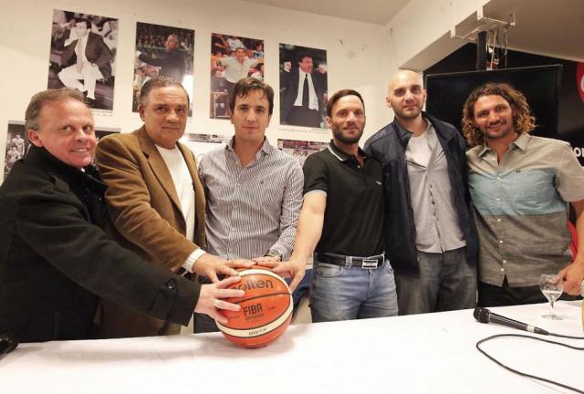 Casal�nguida: �Me han dado el 100% de la responsabilidad para armar el plantel�