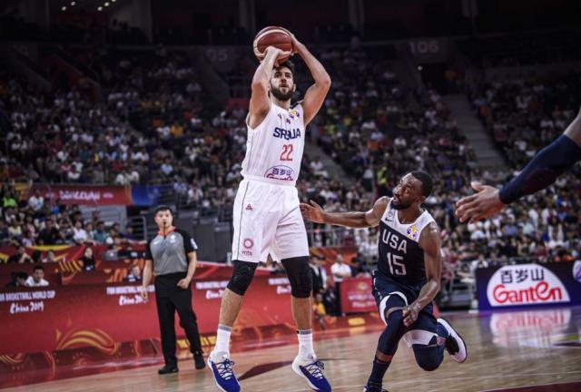 Y dios no los ayud�