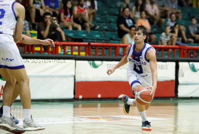 Buend�a: "Seba (Gonz�lez) hace hincapi� en el juego en equipo"