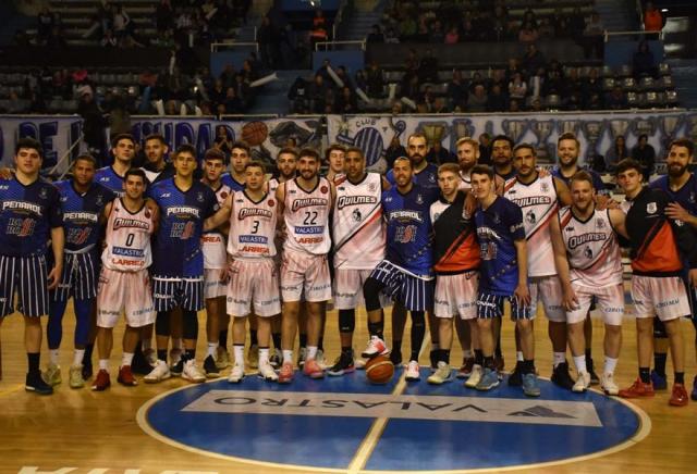 Pe�arol puso primera con una victoria en el cl�sico