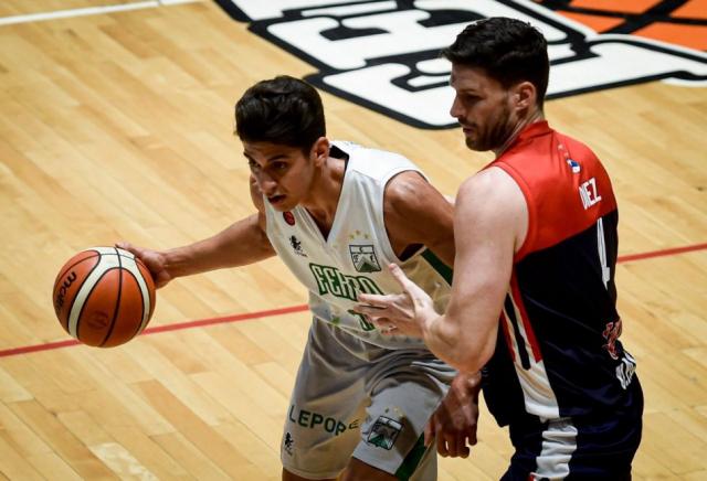 Aparece en las dif�ciles