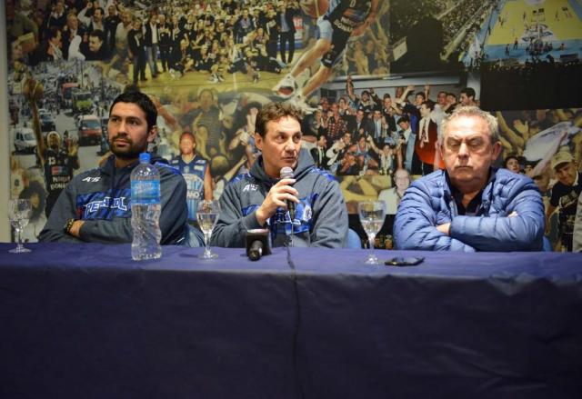 Cl�sico presentado y trabajo en conjunto