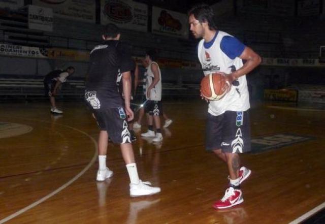 Machuca y Pettway ya entrenan en Ol�mpico