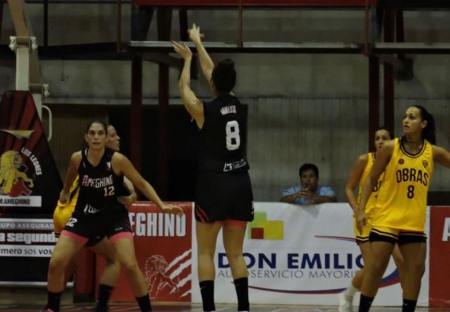 Obras tambi�n gana afuera