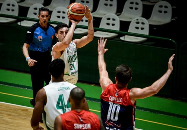 Aparece en las dif�ciles