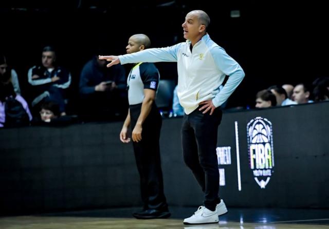 Polla: "Intentamos hacer el equipo lo m�s largo posible"