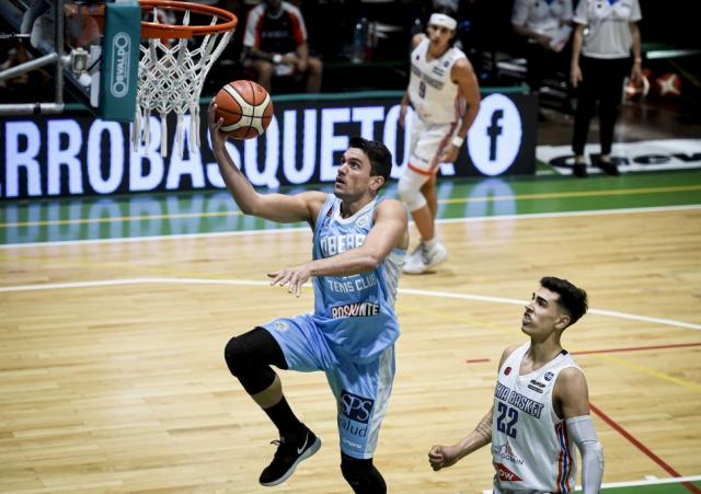 S�nchez: "De a poco estamos entendiendo como jugar y como es �sta categor�a"