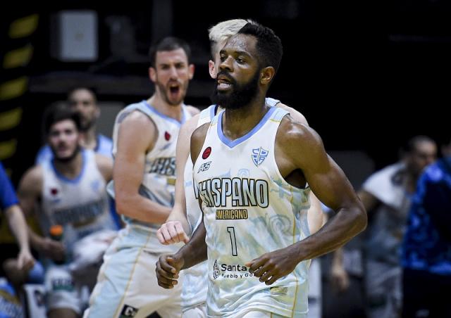 Rindi� y cumpli�