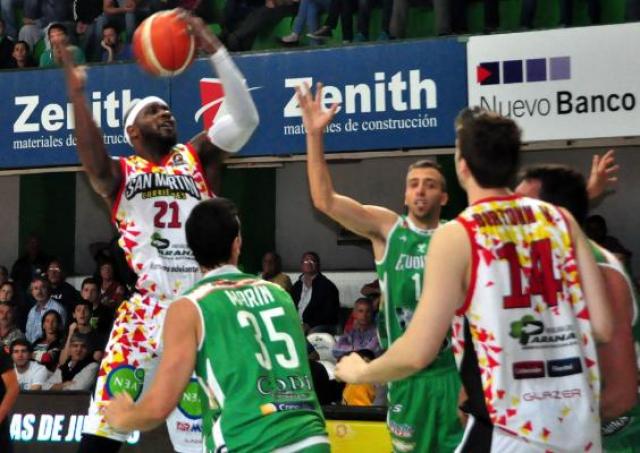 San Mart�n va tomando color