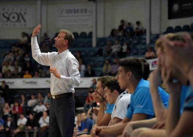 Gin�bili: "Obras es una chance para medir nuestro rendimiento"