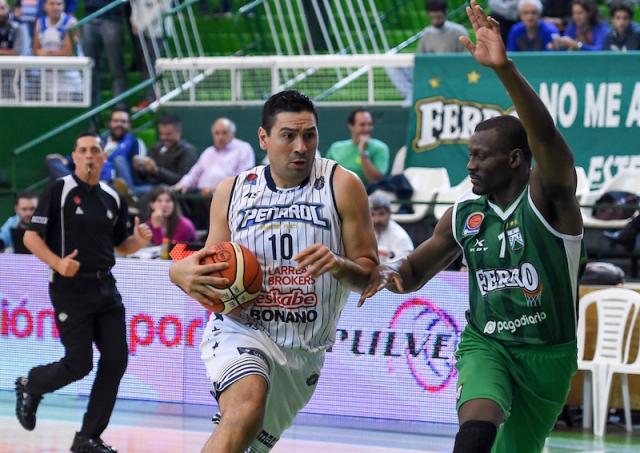 Conferencia de prensa de Leo Guti�rrez