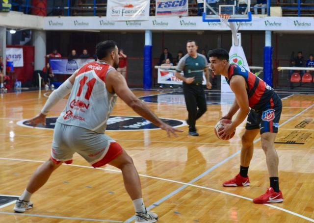 Viedma a semis, Gimnasia forz� el quinto