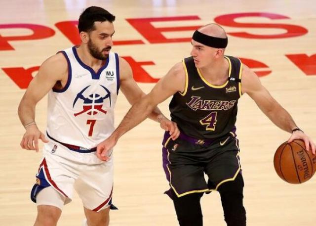 Denver perdi� con Lakers pese a asegurar su lugar en Playoffs