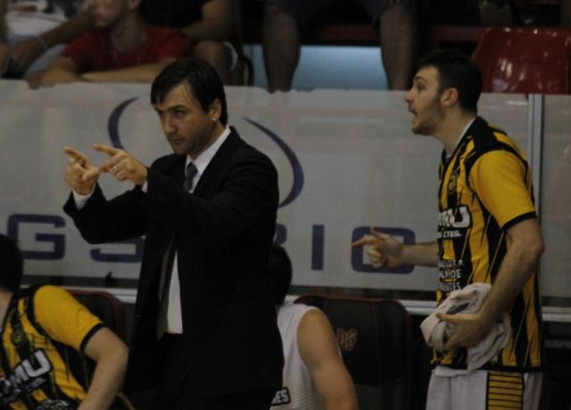 Rearte: �El equipo se va identificando con una l�nea de juego�