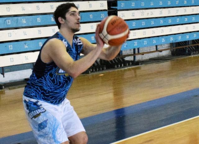 Lorenzo Ottani se sum� a Regatas