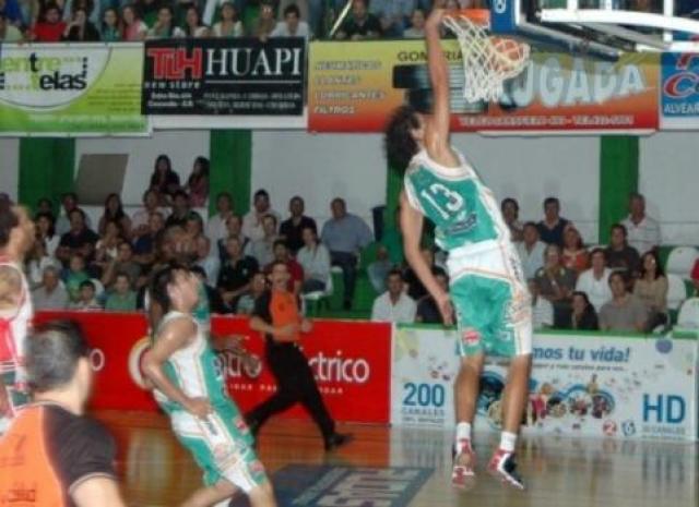 Moya: �Ten�a muchas ganas de volver a jugar la Liga�