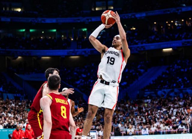 Canad� qued� arriba, Espa�a afuera del torneo