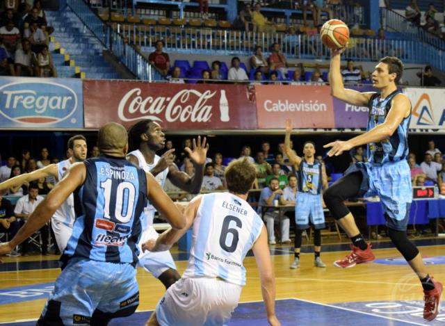 El Fantasma sobrevivi� al bombardeo