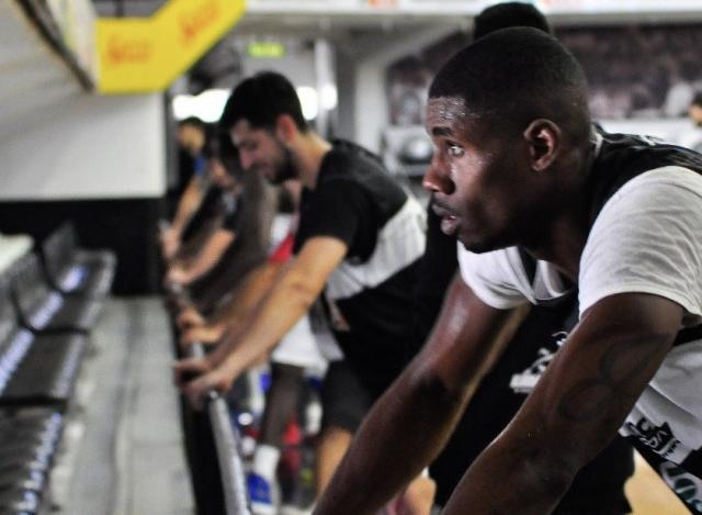 Holton no sigue en Ol�mpico