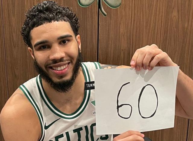 Tatum marc� 60 puntos en la reacci�n de Boston