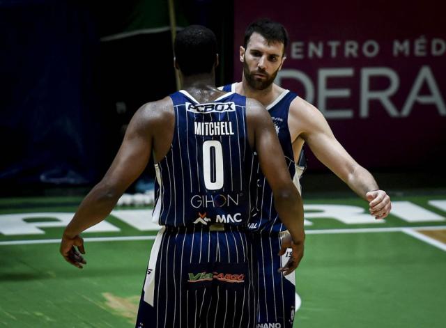 No lo dej� escapar