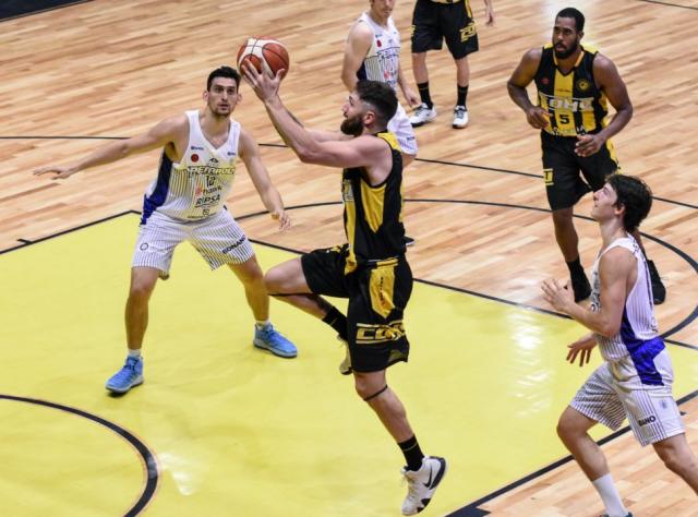 Conexi�n m�ltiple