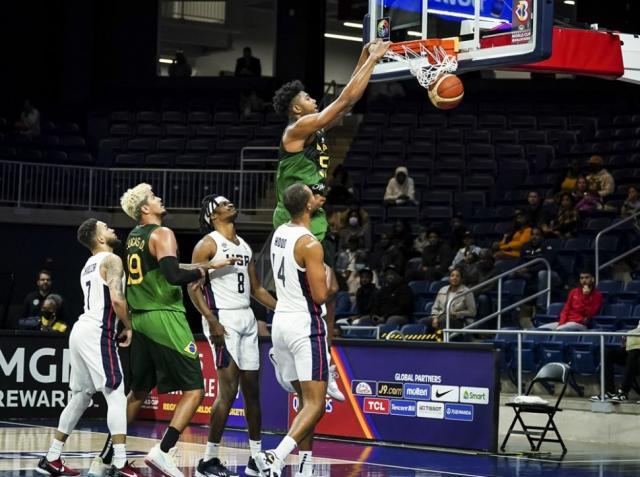 Brasil y M�xico se acomodaron en el Grupo F