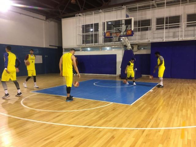 Venezuela lleg� a Bah�a, Uruguay confirmado