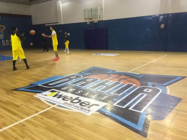 Venezuela lleg� a Bah�a, Uruguay confirmado