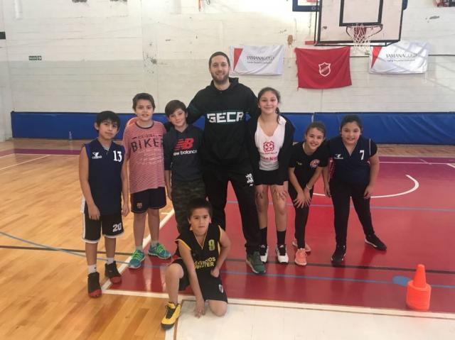 Gimnasia super� a Hispano