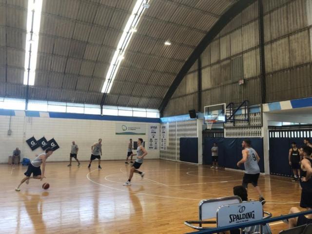 Brasil y Uruguay como centros de atenci�n