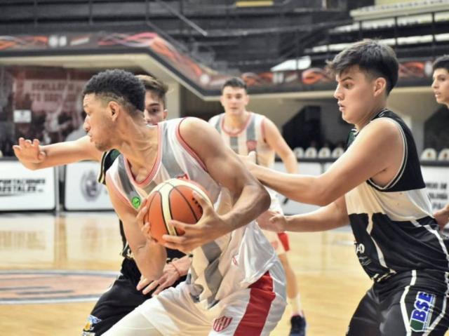 Marc�n, Abad y Bord�n marcaron el camino del jueves