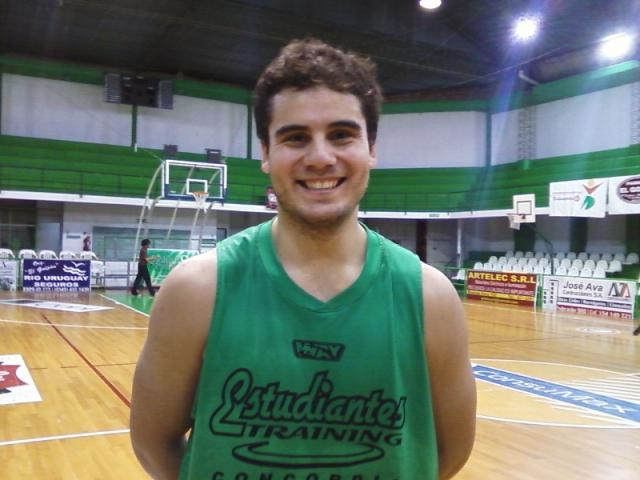 Cristian Cort�s se vuelve a poner la camiseta de Estudiantes