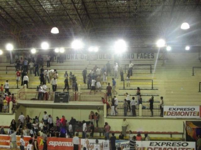 La punta cambi� de manos