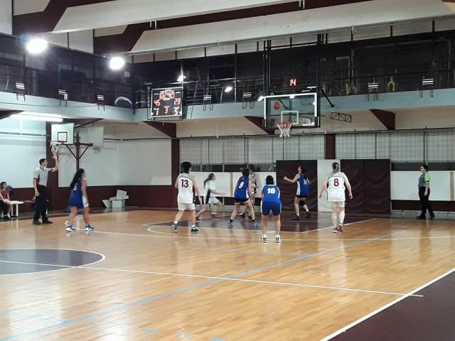 Lanus con sonrisas en varias categor�as