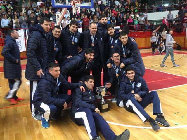 Tucum�n dej� la vara alta en Mayores