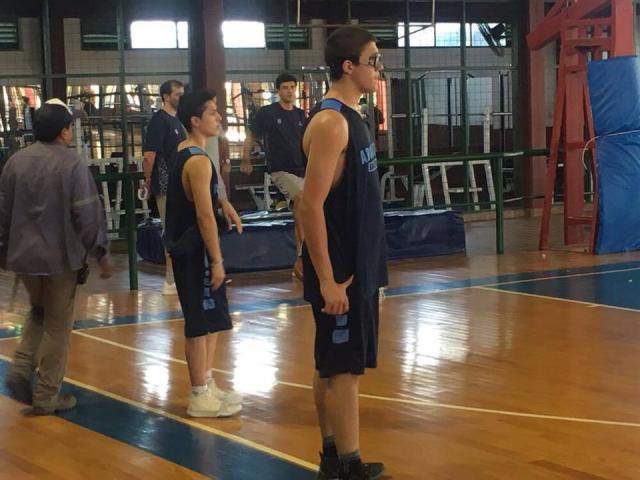 Tucum� disfrut� de la presencia del U15