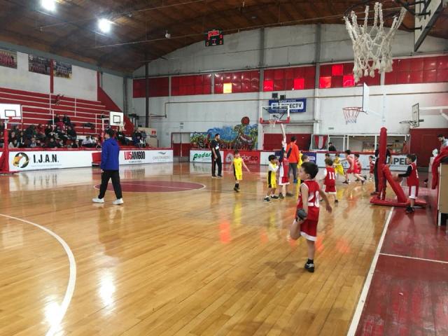 Independiente brind� en otro Provincial