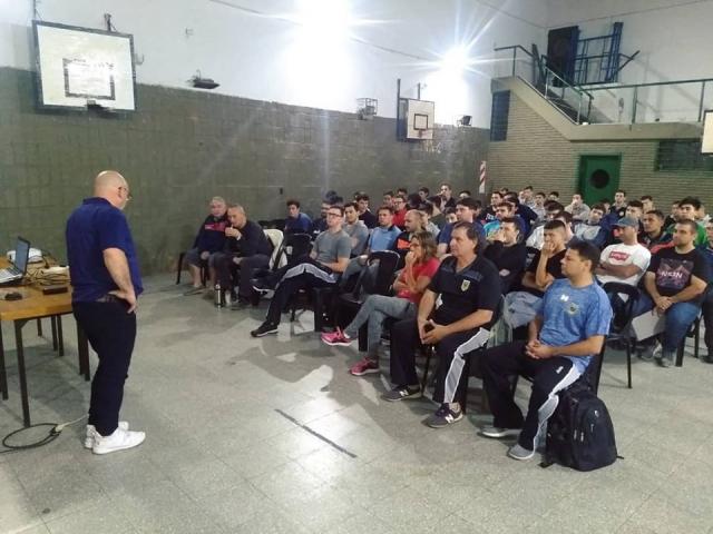 Rosario con cl�nicas, festejos y playoffs