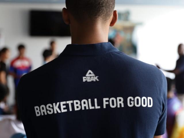 Mucho m�s que b�squet en el horizonte