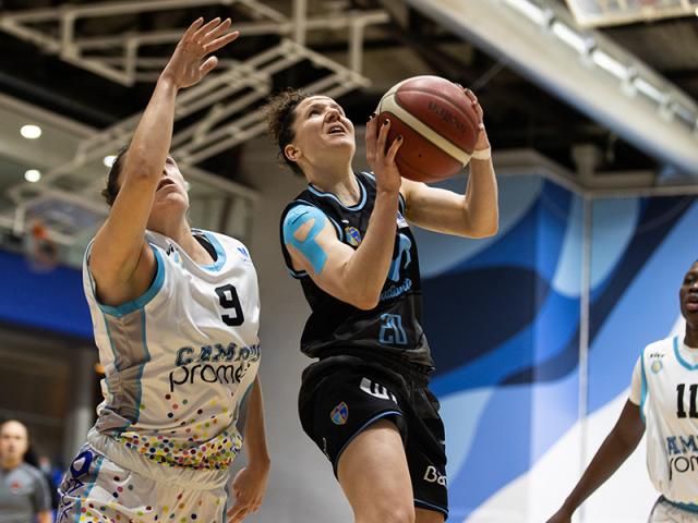 Ni las fiestas detienen a la legi�n