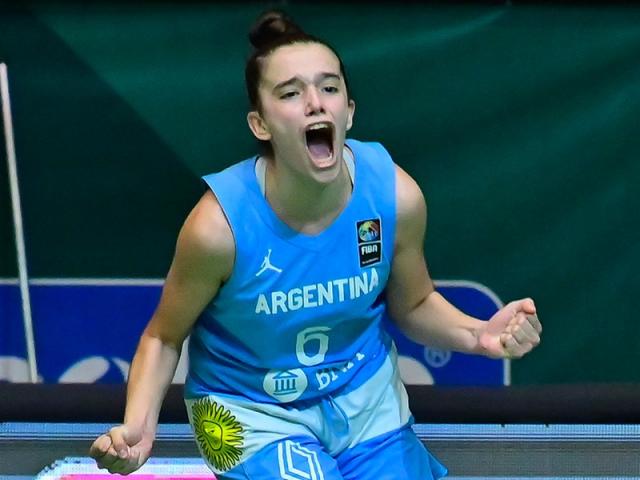 Una muy mejorada versi�n Argentina super� a Chile