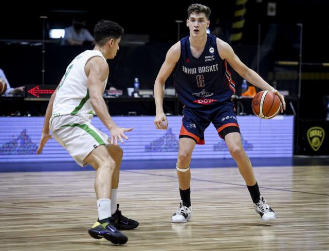 Aceit� la maquinaria