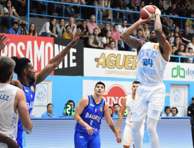 Ober� al frente, Regatas con esfuerzo