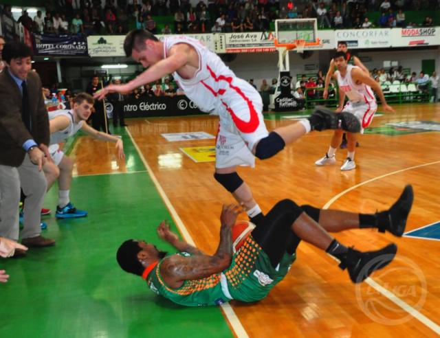 Instituto construy� un muro en Concordia