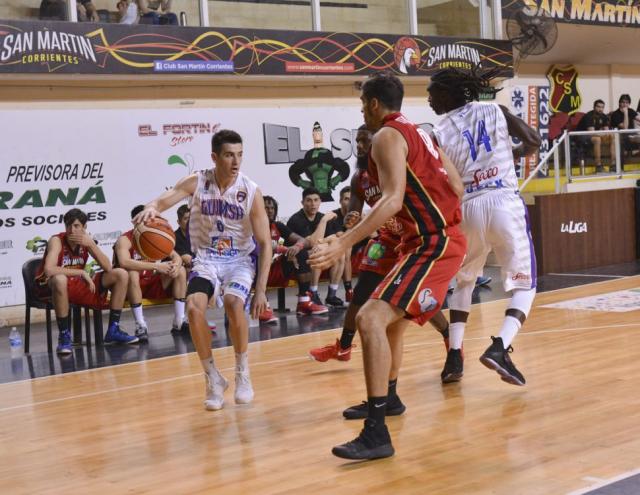 Quimsa super� a San Mart�n en Corrientes