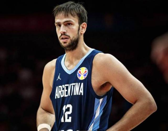 Refuerzos de gala para el campe�n